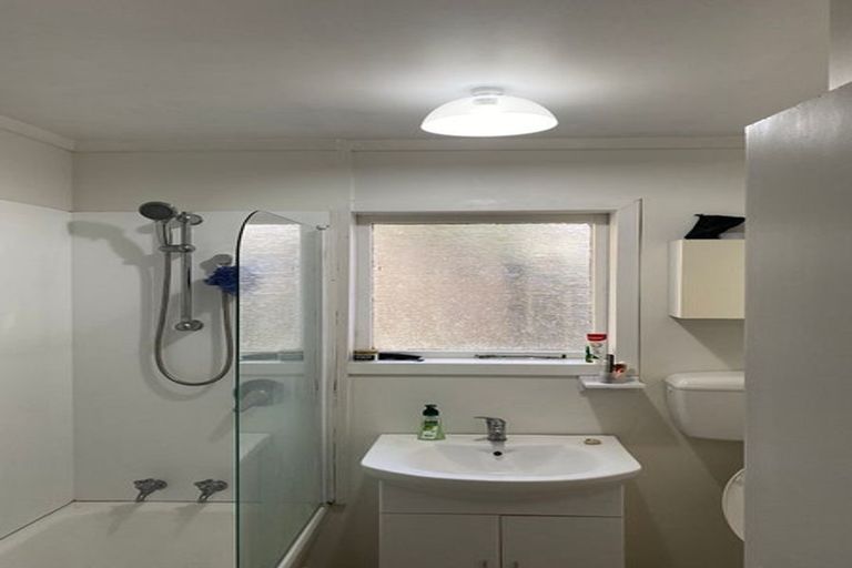 Photo of property in 40 Rangoon Street, Khandallah, Wellington, 6035