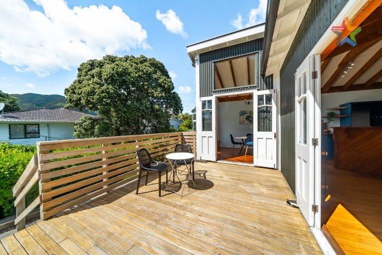 Photo of property in 8b Awamutu Grove, Waiwhetu, Lower Hutt, 5010
