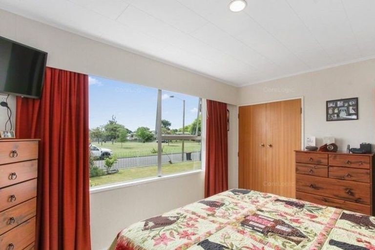 Photo of property in 23 Lichfield Crescent, Tamatea, Napier, 4112