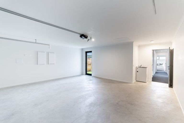 Photo of property in 6 Blackbird Way, Rolleston, 7614