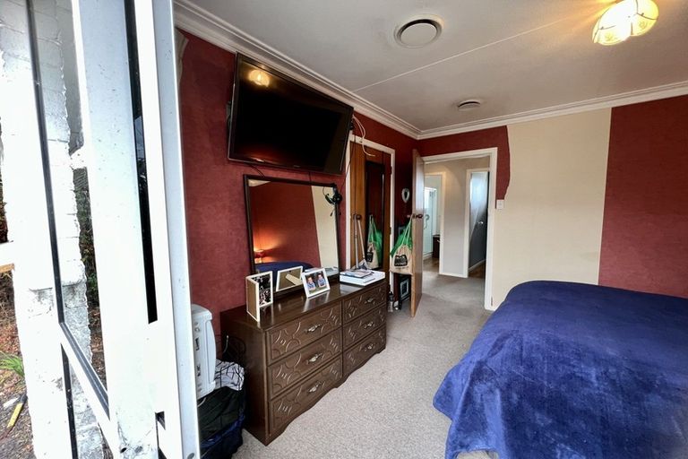 Photo of property in 15 Milford Street, Heidelberg, Invercargill, 9812