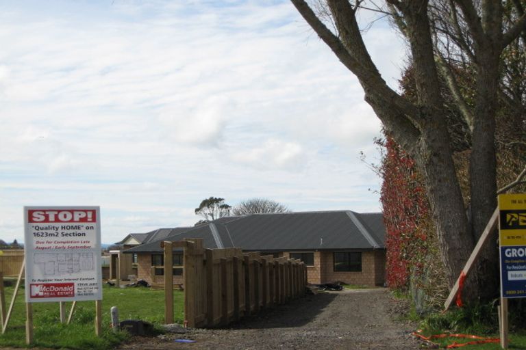 Photo of property in 4 Elizabeth Grove, Stratford, 4332