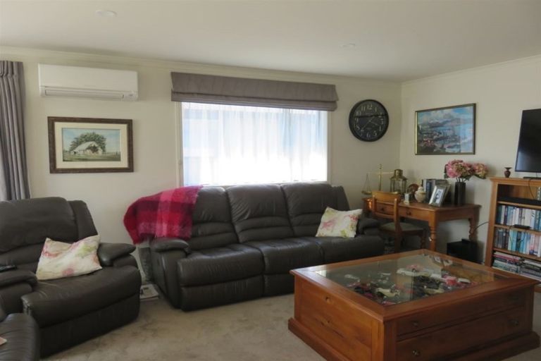 Photo of property in 41b Cox Street, Geraldine, 7930