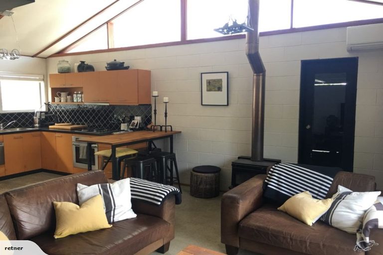 Photo of property in 1/24 Hastings Parade, Devonport, Auckland, 0624