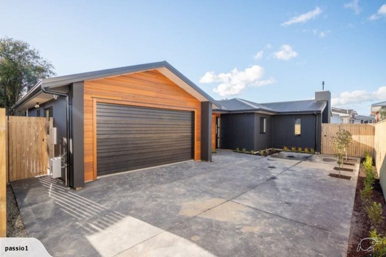 Photo of property in 21b Stewart Crescent, Hokowhitu, Palmerston North, 4410