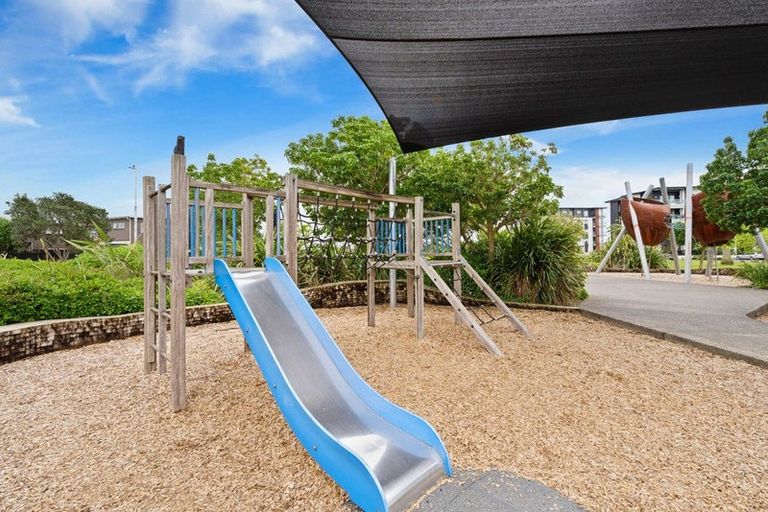 Photo of property in 305/160d Hobsonville Point Road, Hobsonville, Auckland, 0616