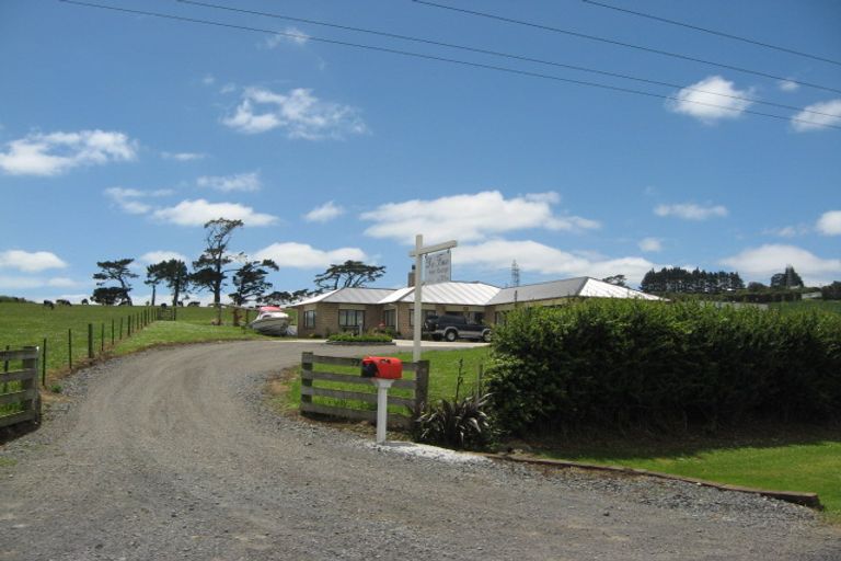 Photo of property in 99 Bombay Road, Bombay, 2675