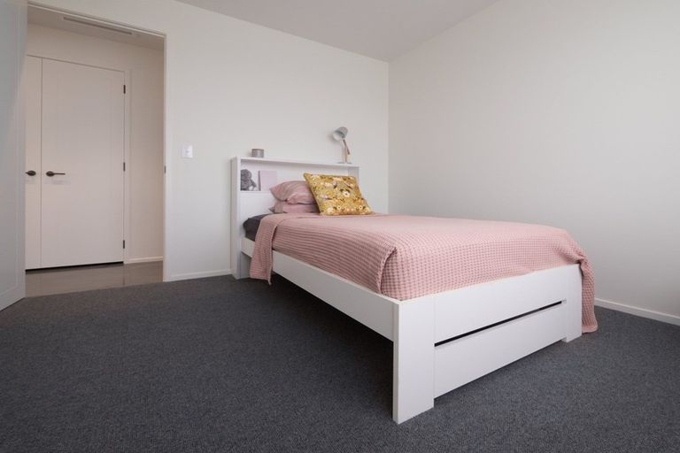 Photo of property in 33 Seachange Drive, Leamington, Cambridge, 3432