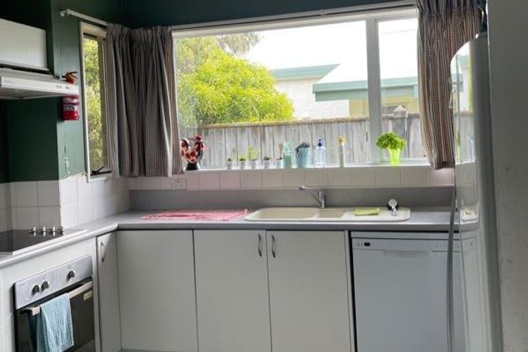 Photo of property in 17 Airport Drive, Milson, Palmerston North, 4414