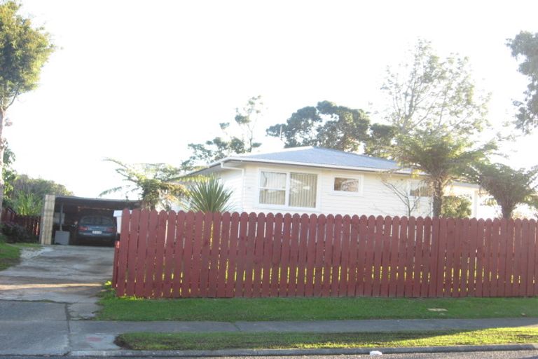 Photo of property in 22 Gainsborough Street, Manurewa, Auckland, 2102