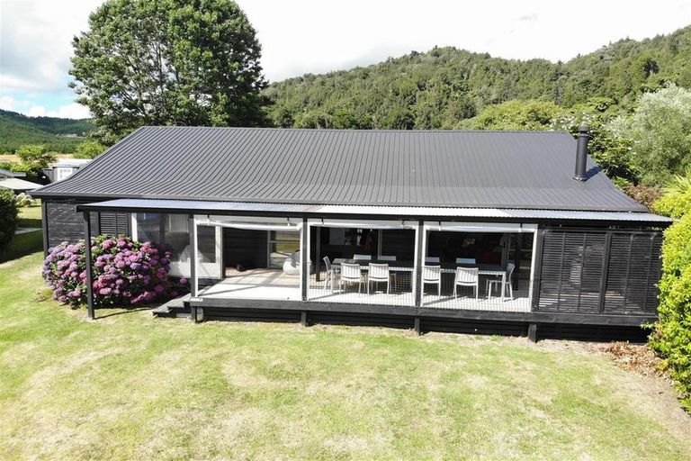 Photo of property in 293 State Highway 30, Lake Rotoma, Rotorua, 3074