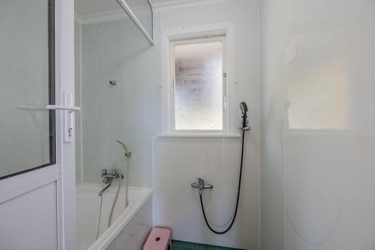 Photo of property in 18 Macpherson Street, Wanaka, 9305