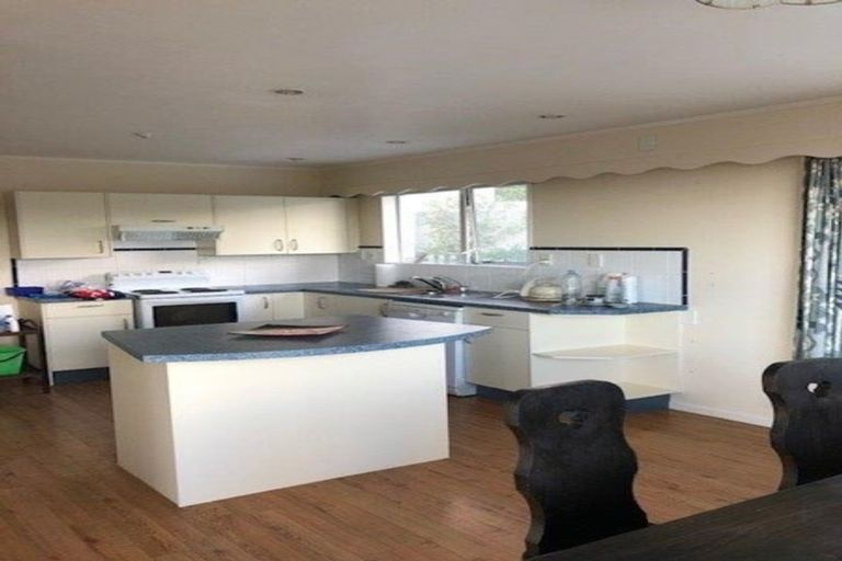 Photo of property in 21 Seatoun Heights Road, Miramar, Wellington, 6022
