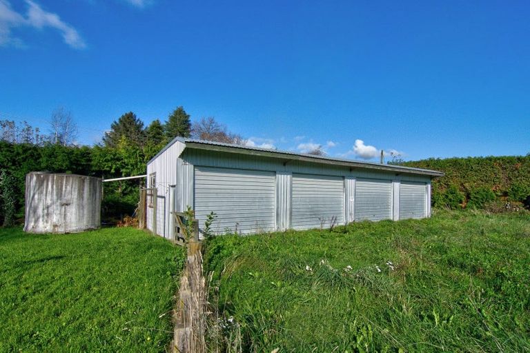 Photo of property in 38 Morris Road, Te Ore Ore, Masterton, 5886