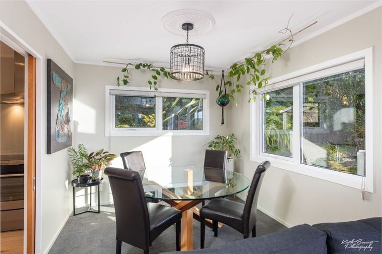 Photo of property in 130 Seddon Street, Naenae, Lower Hutt, 5011