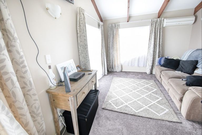 Photo of property in 19 Lichfield Crescent, Tamatea, Napier, 4112