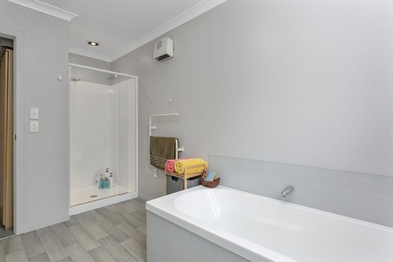 Photo of property in 35b Clare Street, Cambridge, 3434