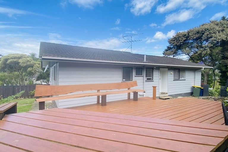 Photo of property in 31 Contessa Drive, Glenfield, Auckland, 0629