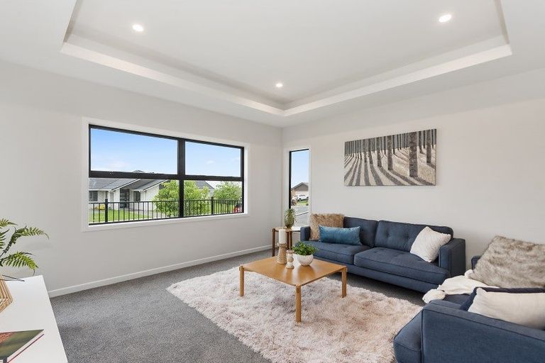 Photo of property in 35 Longbow Terrace, Flagstaff, Hamilton, 3210