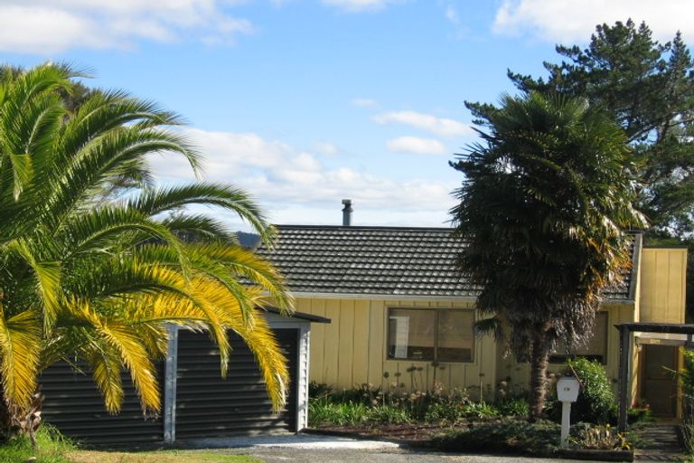 Photo of property in 19 Taumata Close, Paihia, 0200