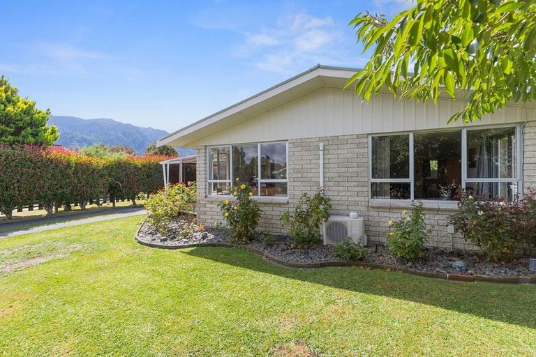 Photo of property in 7 Mount Avenue, Te Aroha, 3320