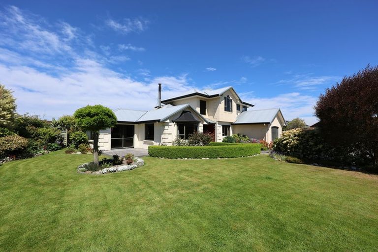 Photo of property in 8 Dove Place, Holmes Hill, Oamaru, 9401