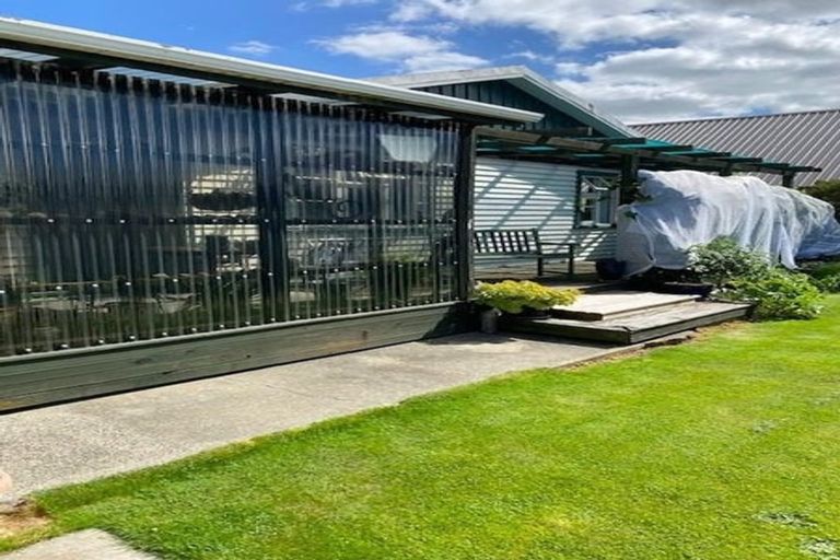 Photo of property in 16 Bank Street, Amberley, 7410