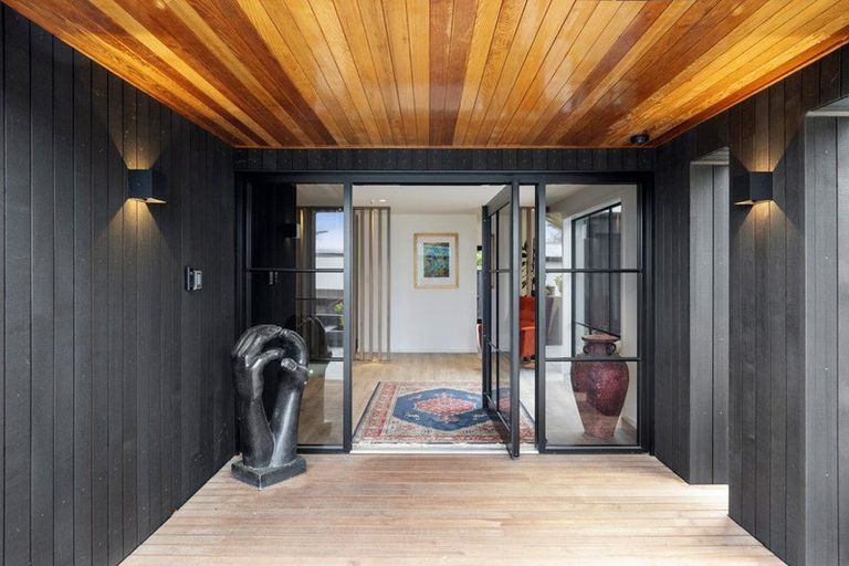 Photo of property in 19 Delhi Place, Cashmere, Christchurch, 8022