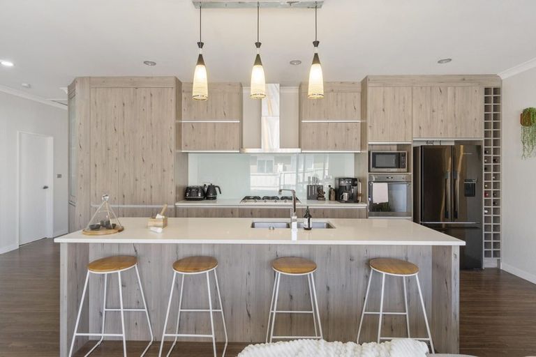 Photo of property in 13 Will Street, Huapai, Kumeu, 0810