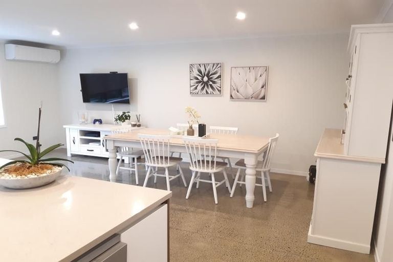 Photo of property in 10 Stanton House Road, Paerata, Pukekohe, 2124