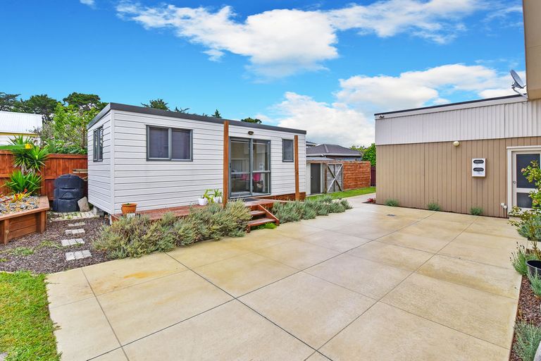 Photo of property in 78 Carnoustie Drive, Wattle Downs, Auckland, 2103