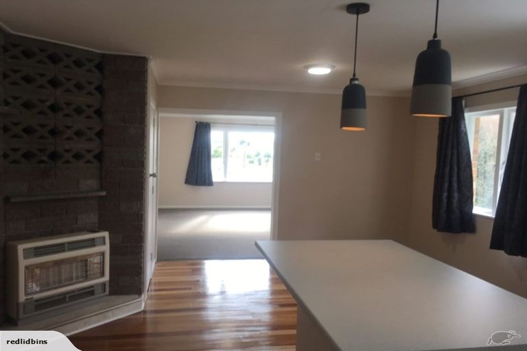 Photo of property in 28 Edinburgh Road, Hillcrest, Hamilton, 3216