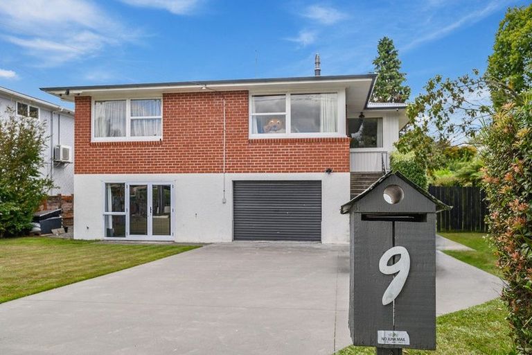 Photo of property in 9 Carlton Street, Glenholme, Rotorua, 3010