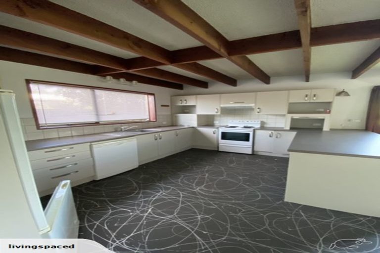 Photo of property in 136 Bower Avenue, New Brighton, Christchurch, 8083