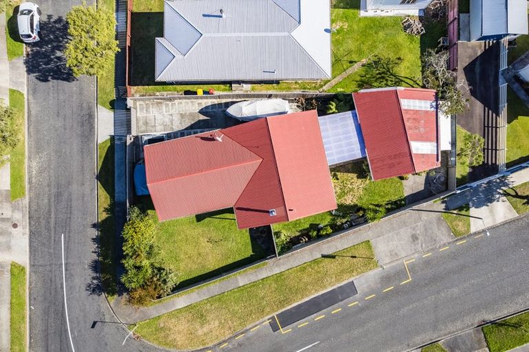 Photo of property in 2 Kawatiri Grove, Wainuiomata, Lower Hutt, 5014