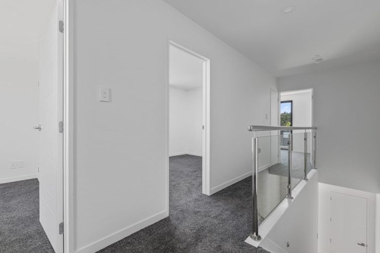 Photo of property in 9 Waka Street, Albany Heights, Auckland, 0632
