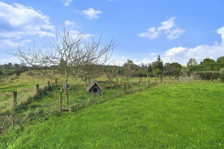 Photo of property in 18 Bird Road, Pirongia, Te Awamutu, 3876