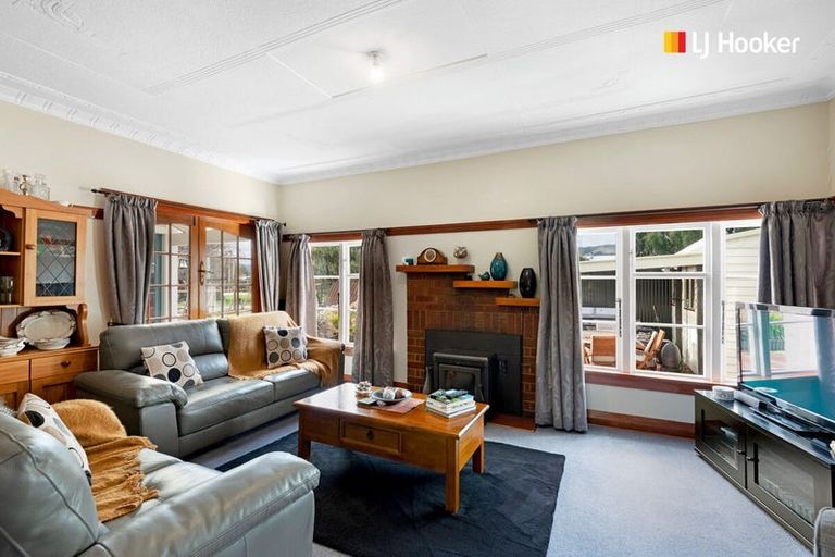 Photo of property in 231 Gladstone Road North, Mosgiel, 9024