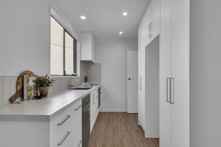 Photo of property in 48a Glenroy Street, Woolston, Christchurch, 8062