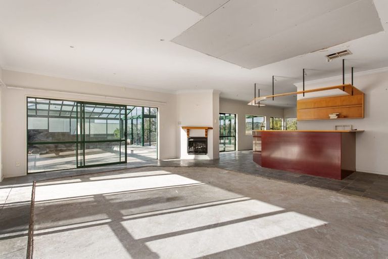 Photo of property in 111 Ravensdale Rise, Westmorland, Christchurch, 8025