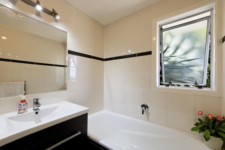 Photo of property in 145 Tirimoana Road, Te Atatu South, Auckland, 0602