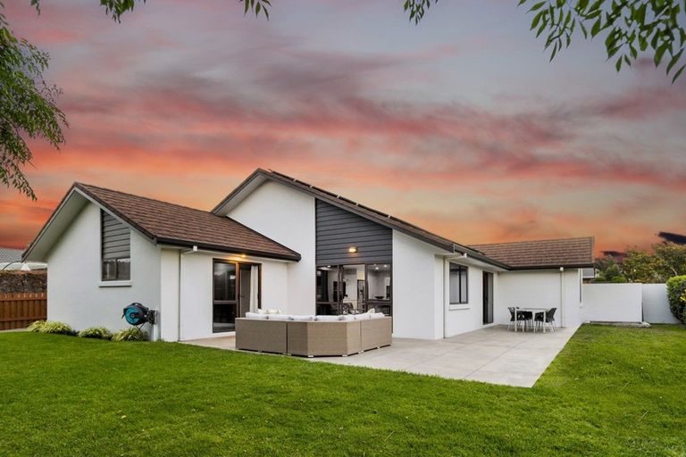 Photo of property in 24 Aleisha Place, Ohauiti, Tauranga, 3112