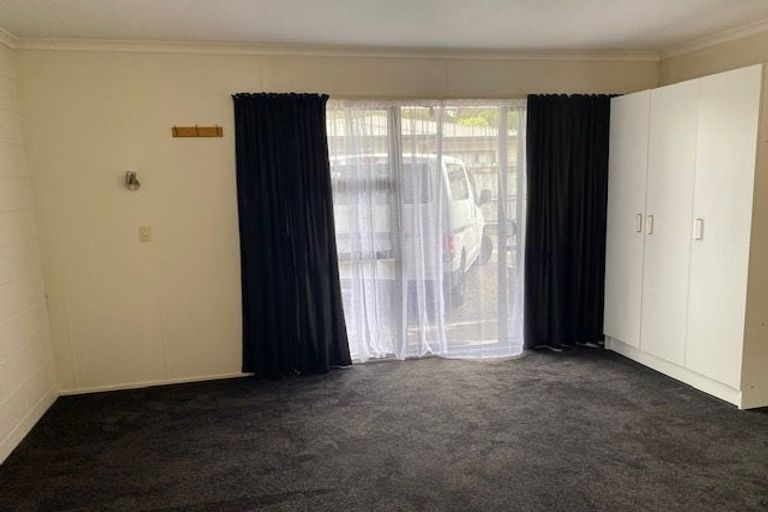 Photo of property in 93 Tremaine Avenue, Westbrook, Palmerston North, 4412