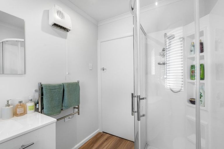 Photo of property in 77 Stobo Street, Grasmere, Invercargill, 9810