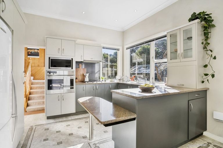 Photo of property in 356 The Parade, Island Bay, Wellington, 6023