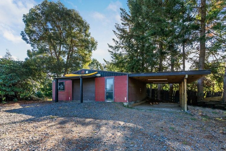 Photo of property in 944 Mapara Road, Kinloch, Taupo, 3385