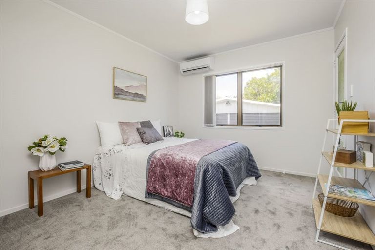 Photo of property in 45 Bellfield Road, Opaheke, Papakura, 2113