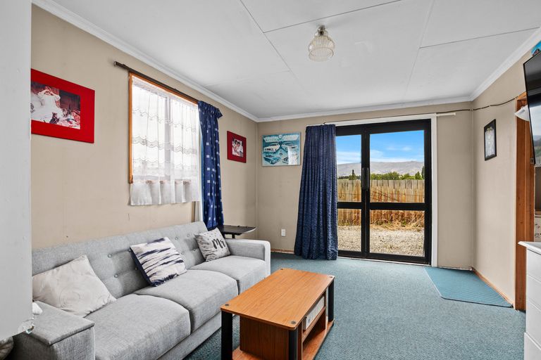 Photo of property in 2 Clutha Street, Alexandra, 9320