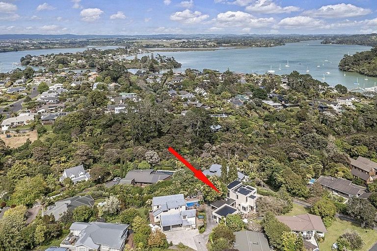 Photo of property in 31 Waipuia Place, Greenhithe, Auckland, 0632