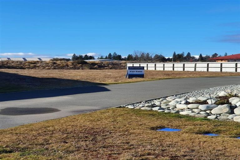 Photo of property in 13 Greenfield Place, Twizel, 7901